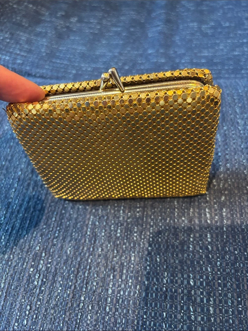 Vintage Gold Metal Mesh Kiss Lock Wallet Coin Purse Billfold